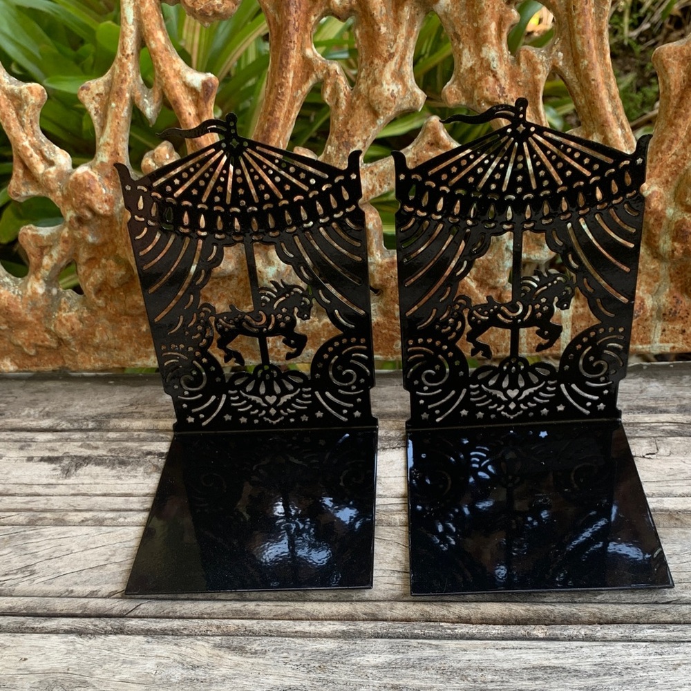 The Night Circus Cruel Illusions Margie Fuston Black Metal Bookends - Picture 5 of 9
